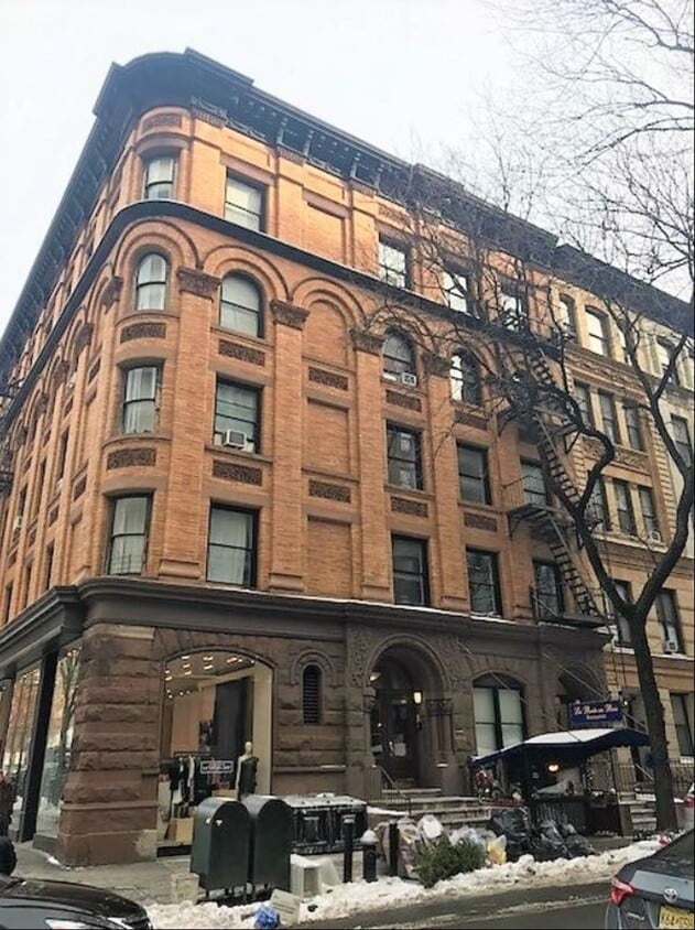 Primary Photo - 75 W 68th St