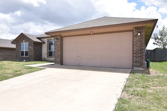Foto del edificio - 204 W Little Dipper Dr
