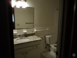 Building Photo - 104 Clinkscales Rd