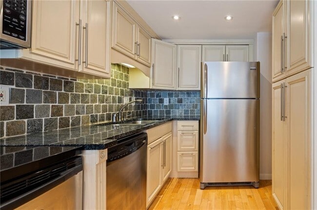 Foto del edificio - 199 14th St NE