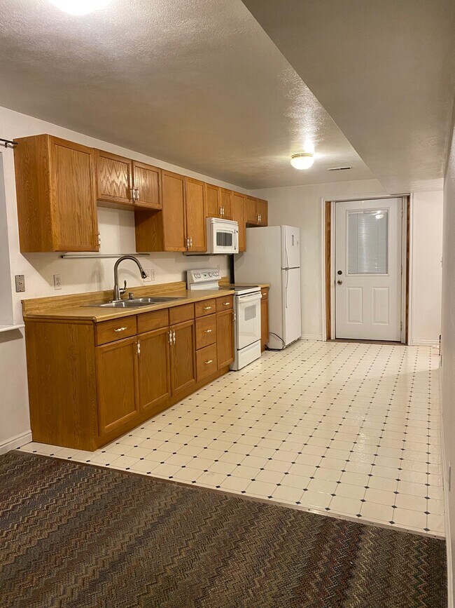 Foto del edificio - 6051 Richardson Ln