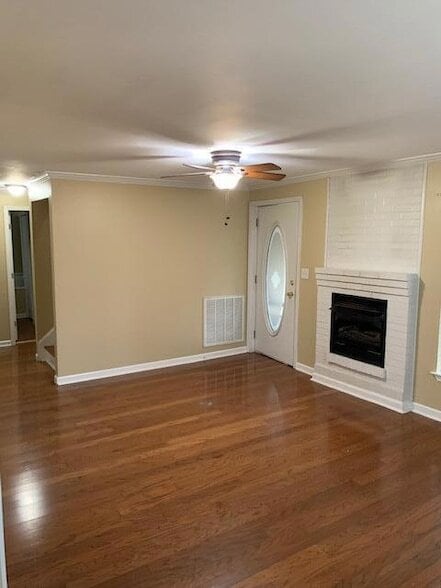 Building Photo - 421 18th St NW