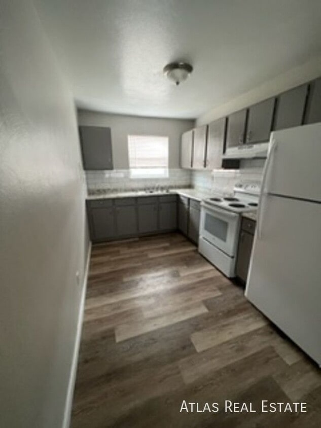 Foto principal - 2112 Friendship Pl