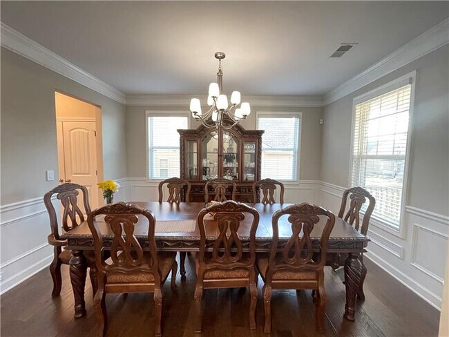 Building Photo - 2720 Canter Meadow Dr
