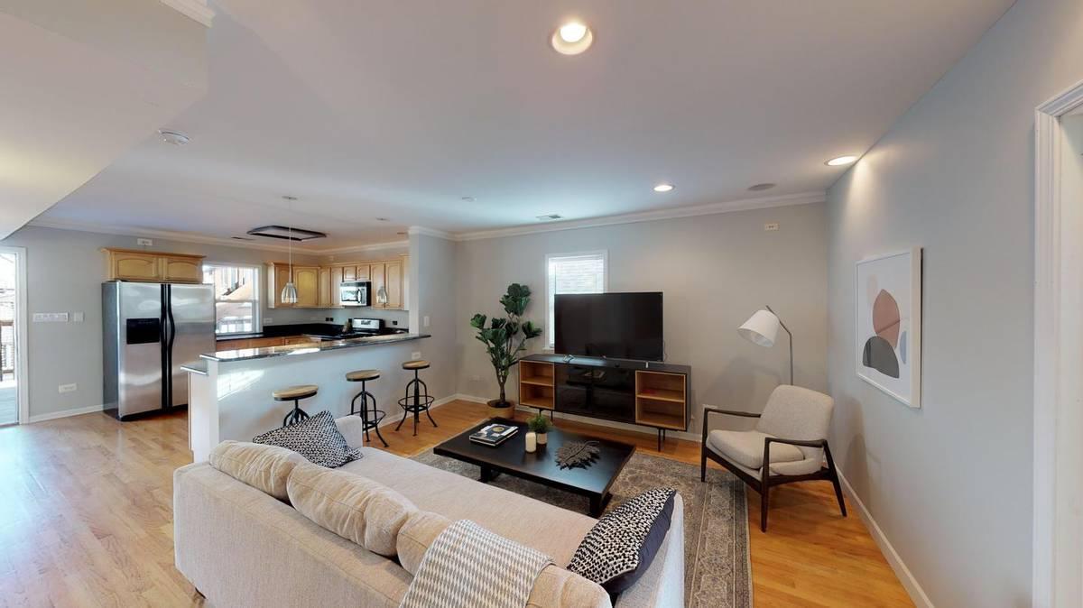 Foto principal - 1632 W Blackhawk St