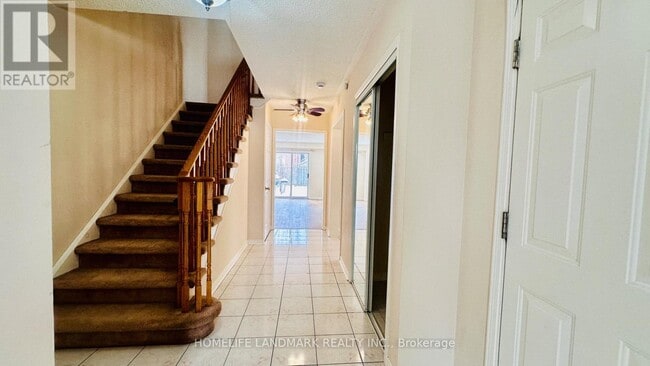 Building Photo - 2210 Ridge Landing