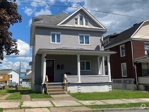 Building Photo - 152 Wilson St