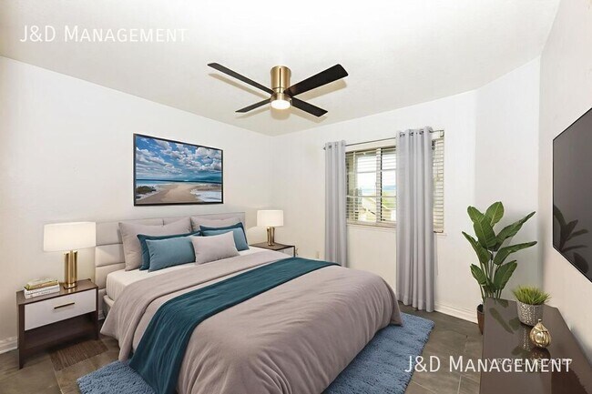 Building Photo - 3533 Paseo De Elenita