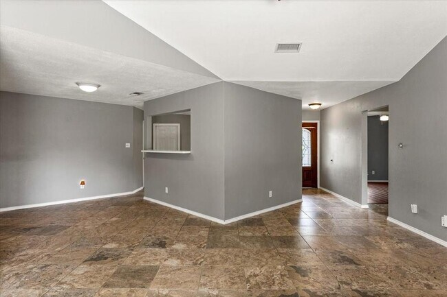 Building Photo - 19438 Cypress Flower Dr