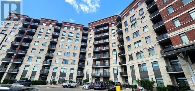 Photo du bâtiment - 7325-7325 Markham Rd