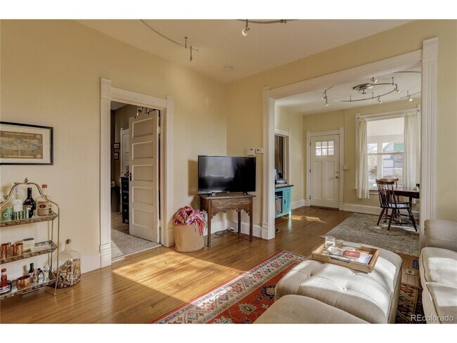 Foto del edificio - 4415 Stuart St