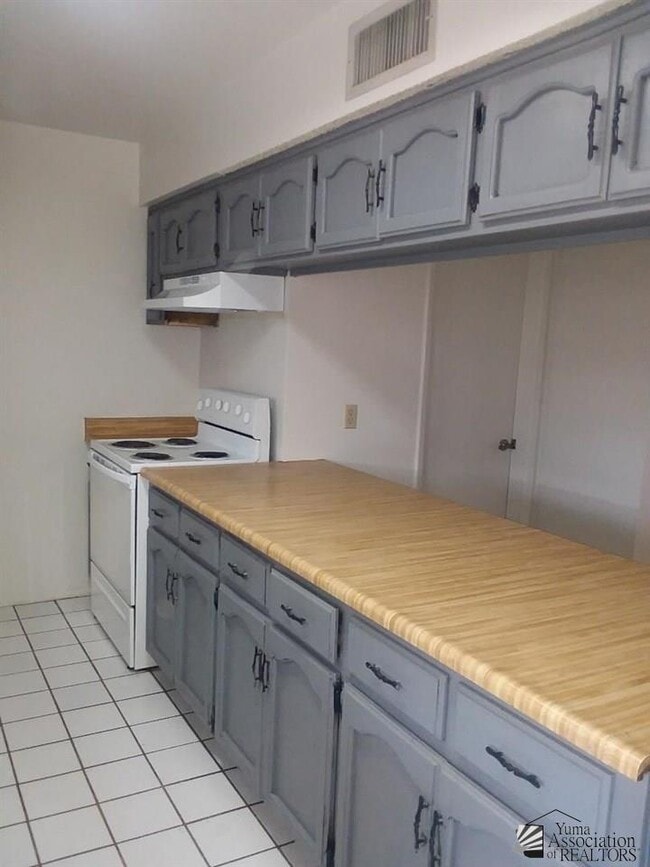 Foto del edificio - 833 S Avenue A