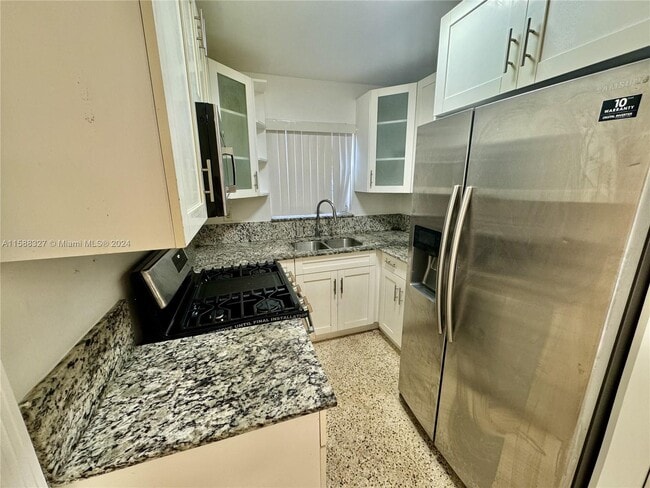 Building Photo - 2482 NW 175th Terrace