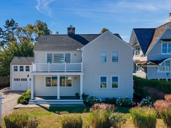 Building Photo - 42 Harbor Rd
