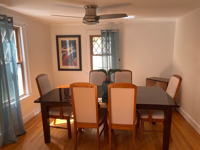 Dining Room - 1292 N High St