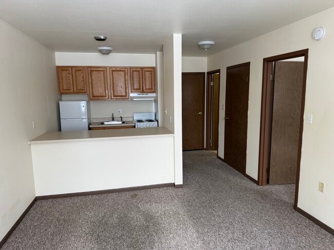 Kitchen and Entry Way - Village Green West Apartments