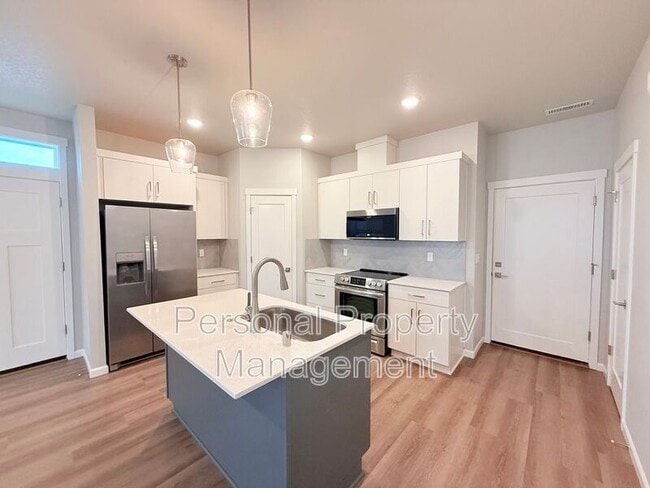 Foto del edificio - 16336 NE 21st St