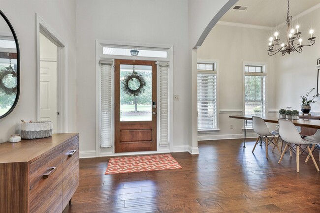 Foto del edificio - 22 Bradshaw Farms Dr