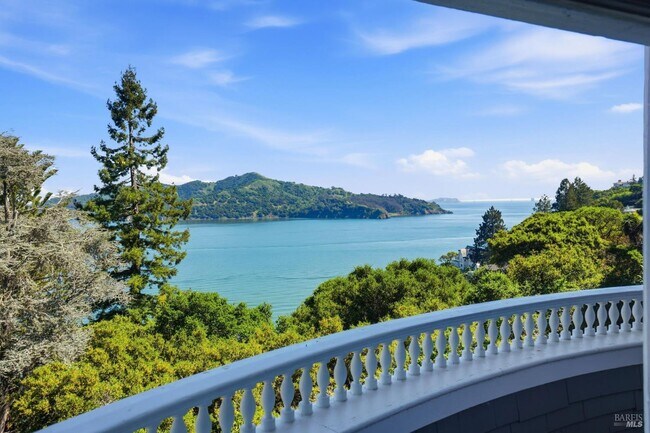 Foto del edificio - 172 Bella Vista Ave