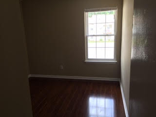 Foto del edificio - 607 Crows Nest Ct