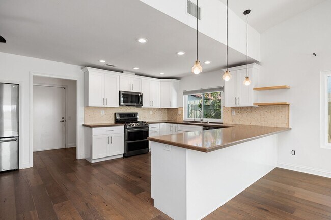 Foto del edificio - Luxury Living in Coastal Carlsbad