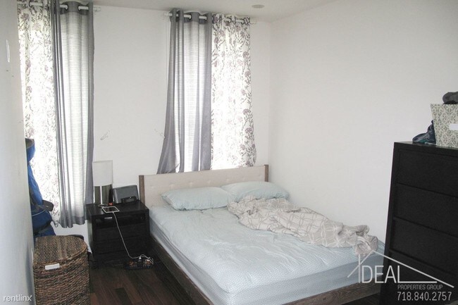 Foto del edificio - 356 10th St