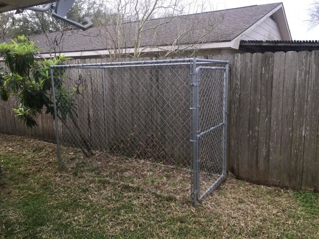 Building Photo - 1515 Silverpines Rd