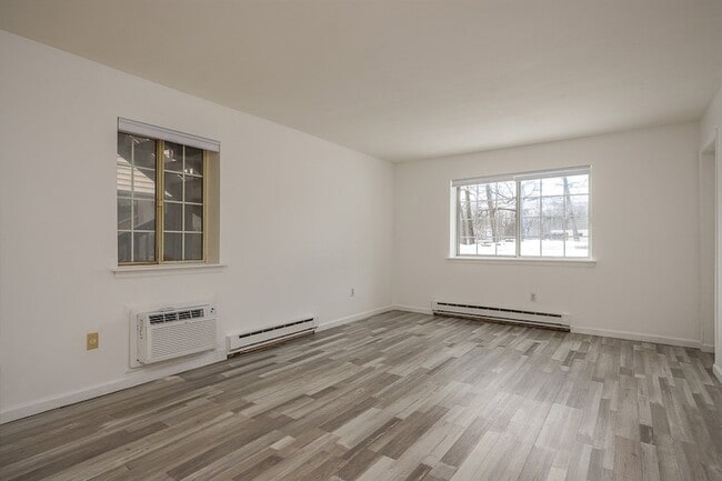 Building Photo - 506 Fox Run Ln