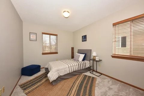 Foto del edificio - W163N11528 Windsor Ct