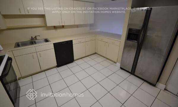 Building Photo - 14388 SW 98th Terrace