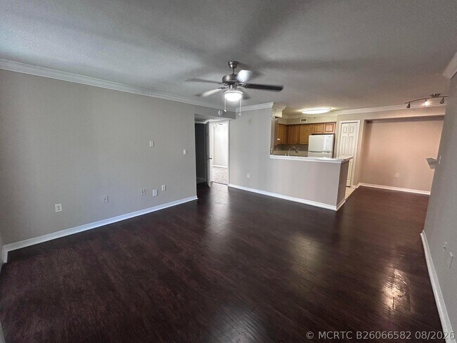 Building Photo - 15155 Michelangelo Blvd