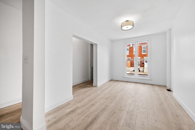 Foto del edificio - 1605 Darley Ave