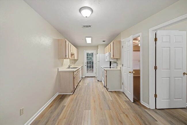 Photo - 1346 Hancock St (Tallahassee, FL) Townhome