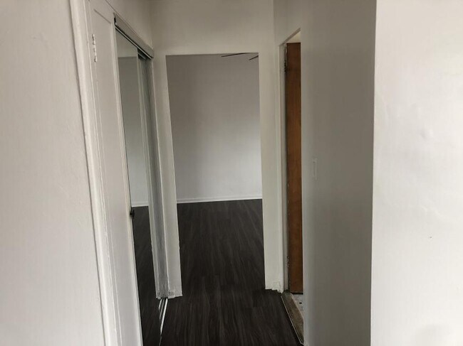 Foto del edificio - 1 bedroom in Chicago IL 60626