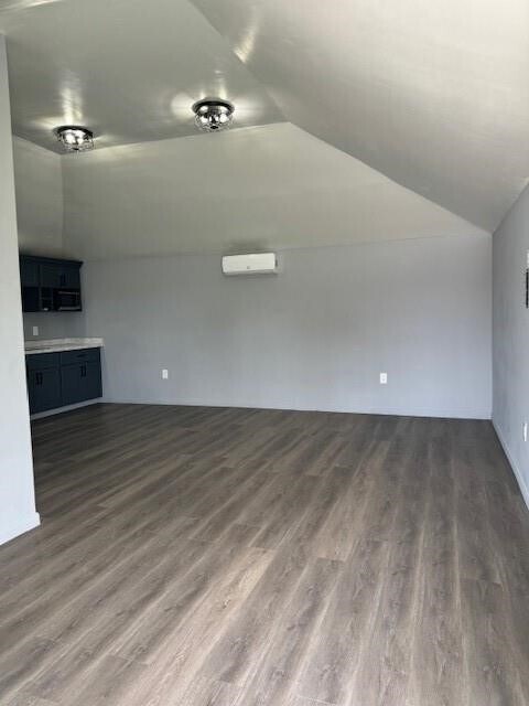 Foto del edificio - 4049 Lucille St