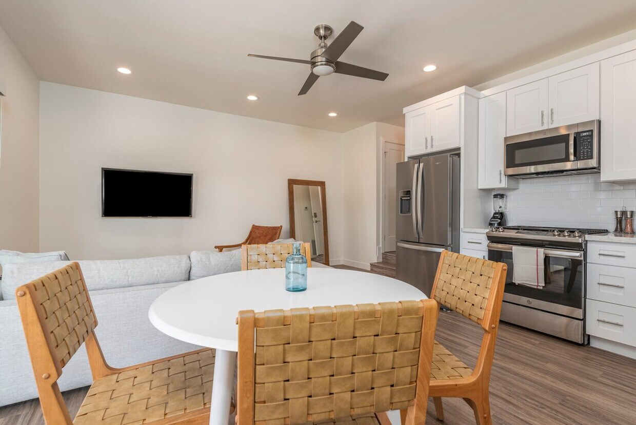 Foto principal - 1496 Neptune Ave