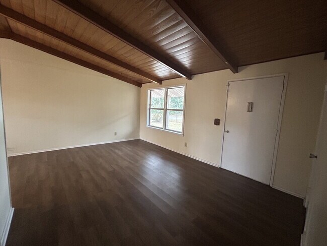 Foto del edificio - Home for Rent
