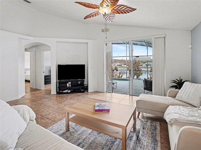 Foto del edificio - 2415 Black Powder Ln