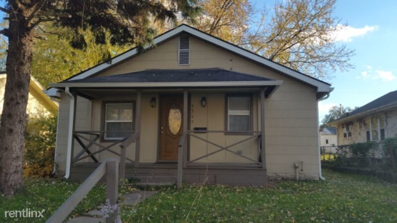 Primary Photo - 2 br, 1 bath House - 1717 W 7th St