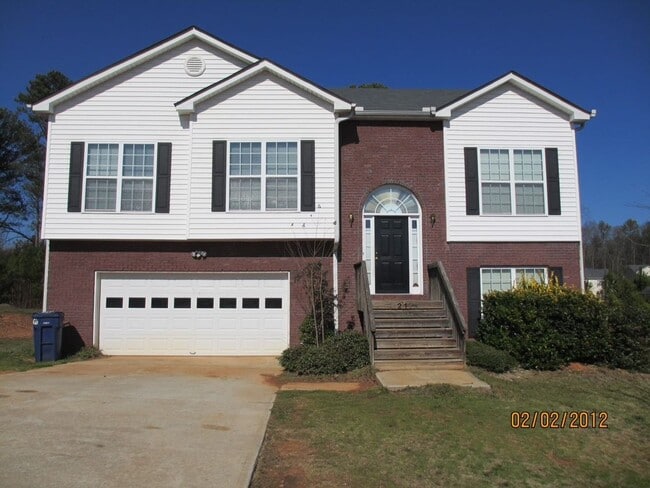 PRE-LEASING FOR JULY 22ND! - PRE-LEASING FOR JULY 22ND! House