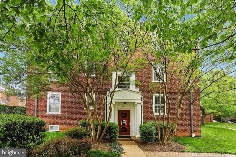 Foto principal - 3831 Rodman St NW