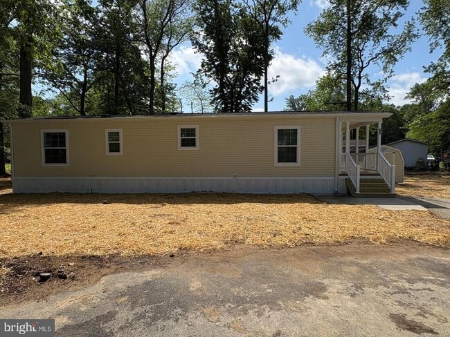Building Photo - 62 Friars Ln