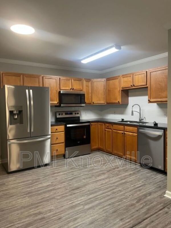 Foto del edificio - 9219 George Williams Rd