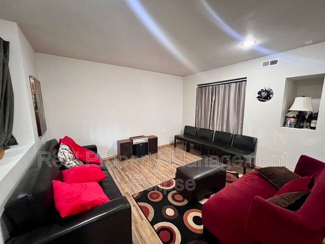 Foto del edificio - 2626 153rd St SW
