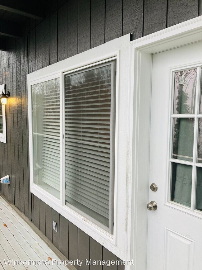 Foto del edificio - 2 br, 1 bath House - 226 Farragut Avenue N...