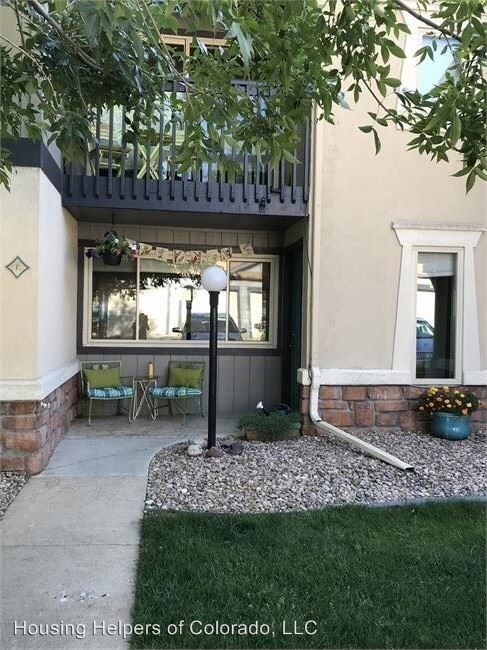 Building Photo - 770 W Moorhead Cir
