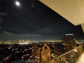 Building Photo - 10501 Wilshire Blvd