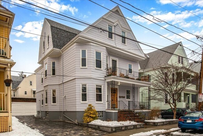 Building Photo - 61 Lowden Ave