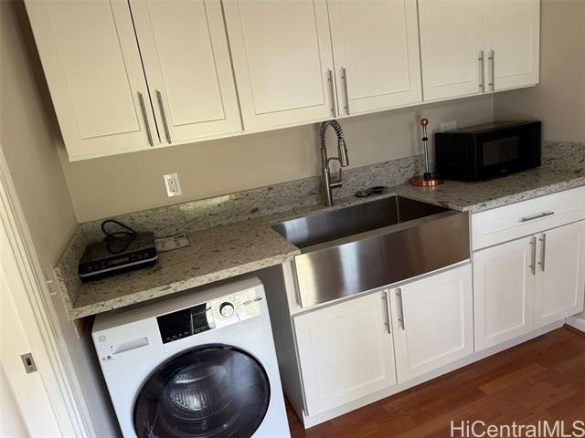 Building Photo - 504 Paopua Pl