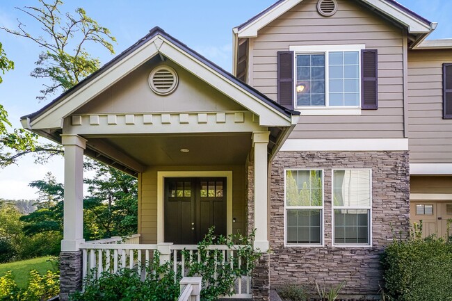 Building Photo - 17391 NW Woodrush Way